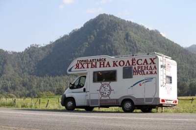 Фото Яхты на колесах (Горно-Алтайск)